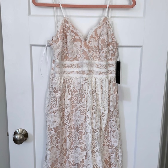 Lulus Dresses & Skirts - Lulus Dress NWT